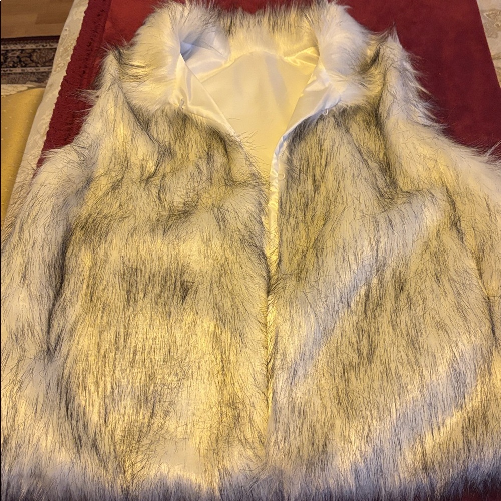Faux Fur Vest in Gray and White